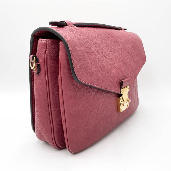 Louis Vuitton Pochette Metis Monogram Empreinte Leather Pink 483811