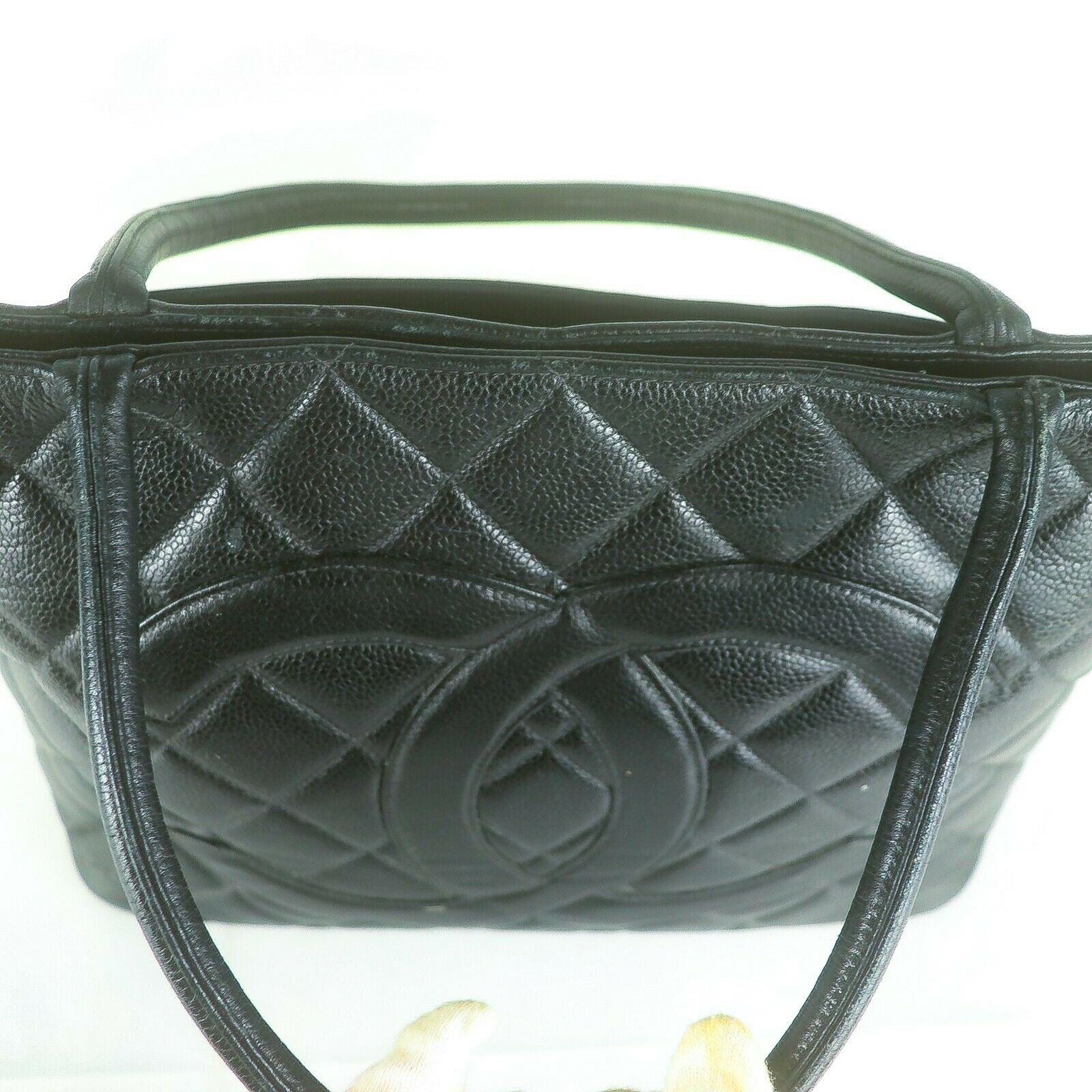 chanel caviar quilted medallion tote black