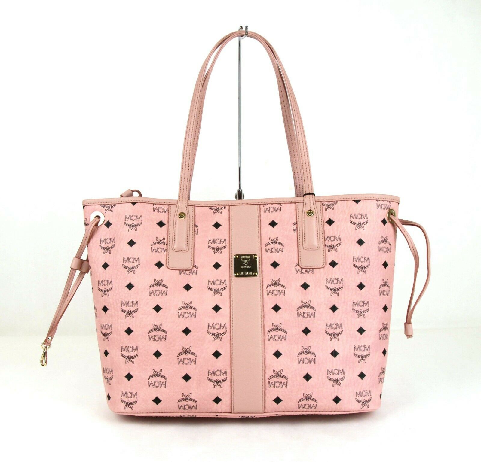 mcm tote with pouch