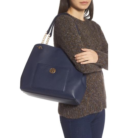 tory burch chelsea slouchy leather shoulder tote bag