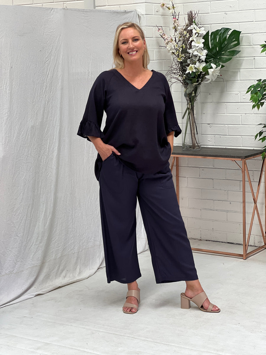 Niylah Navy Linen Pants