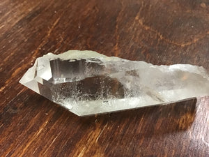 Quartz Crystal 2.2 oz point