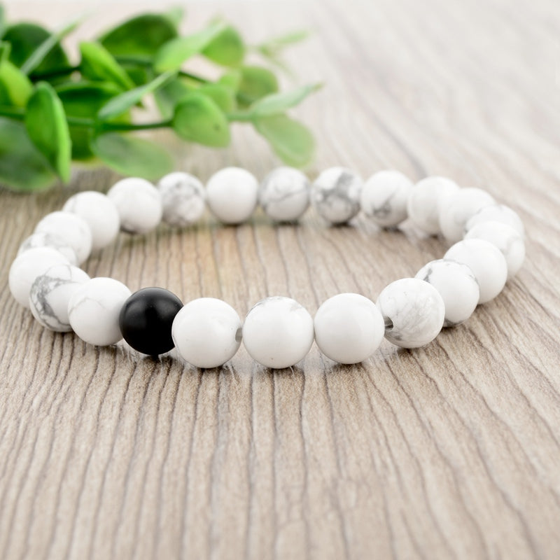 bracelet noir et blanc, pierres naturelles