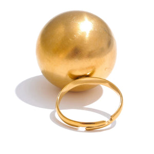 Jumbo 18K Golden Ball Cocktail Ring - watereverysunday