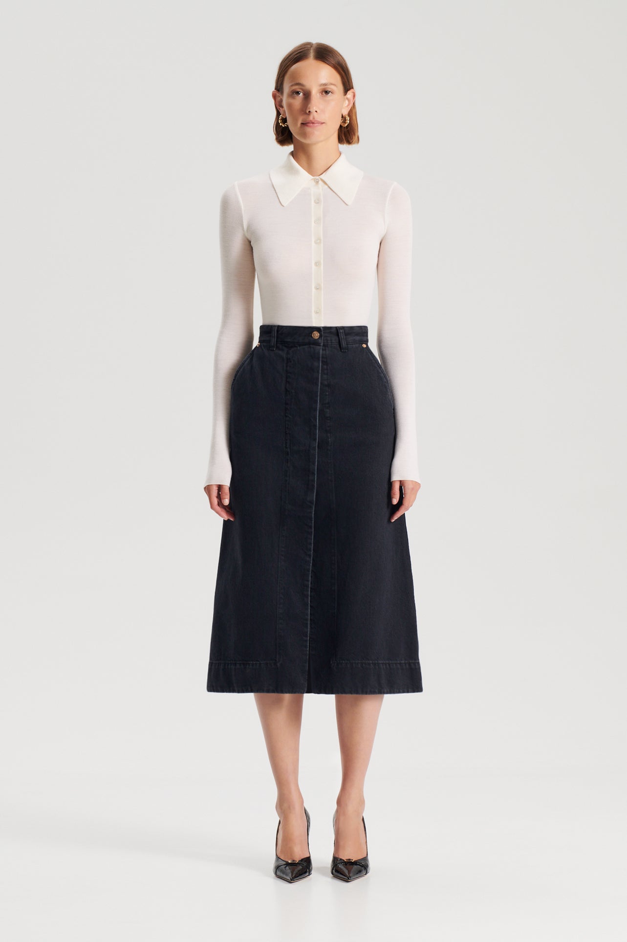Kara Button Denim Skirt in Light Wash [ONLINE ONLY] - First Stitch
