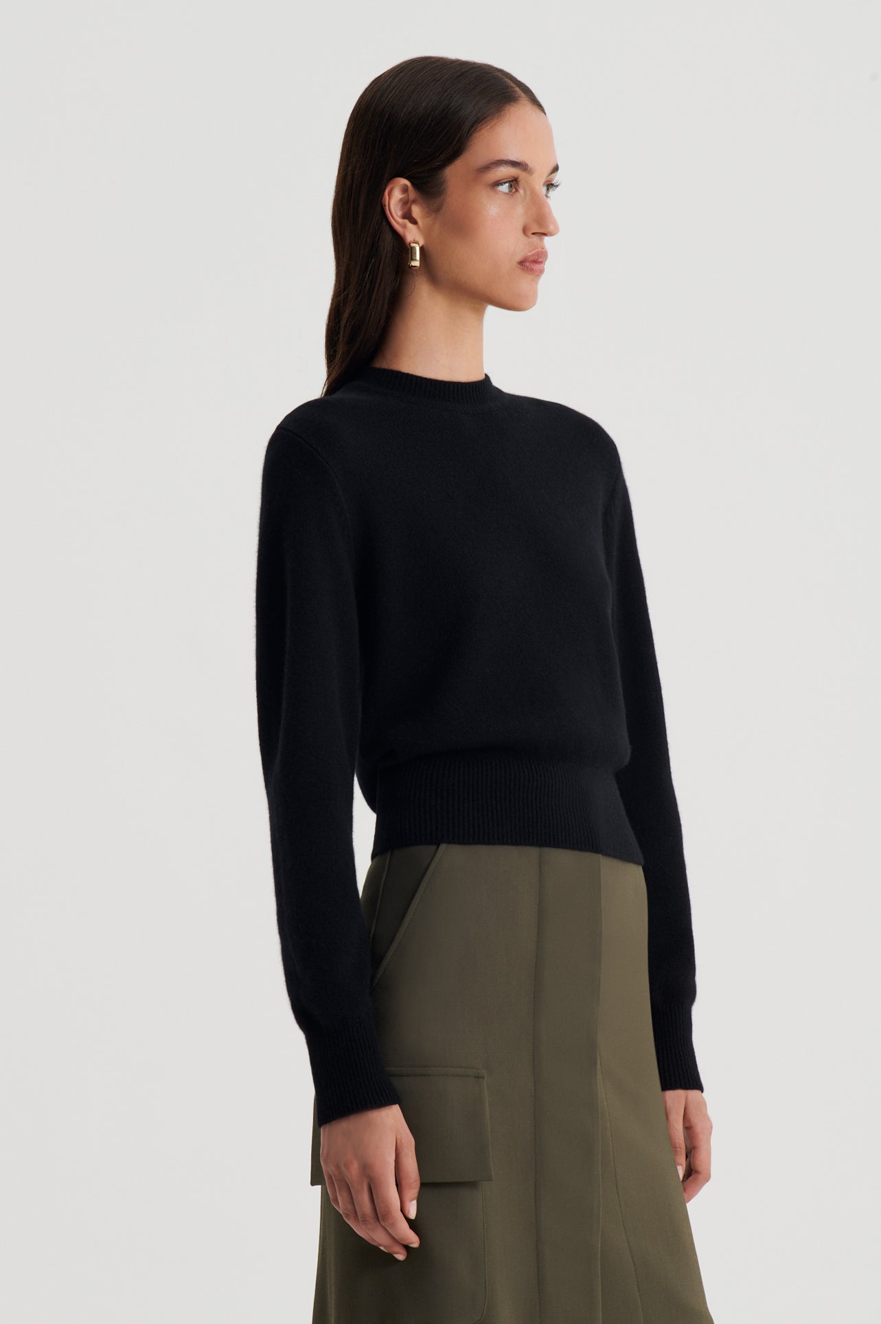 CASHMERE CREW SWEATER - BLACK - Scanlan Theodore