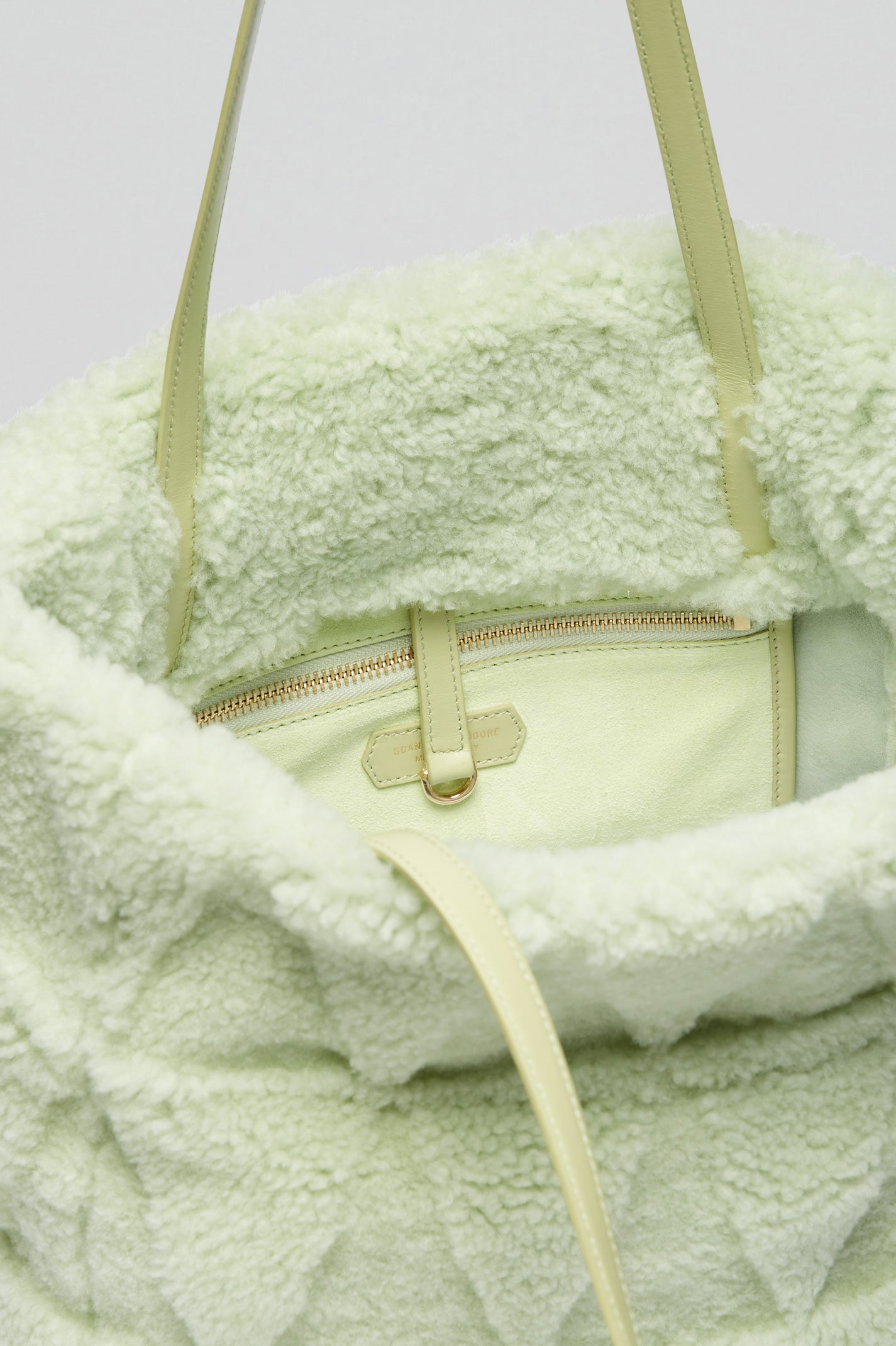 shearling-tote-mint