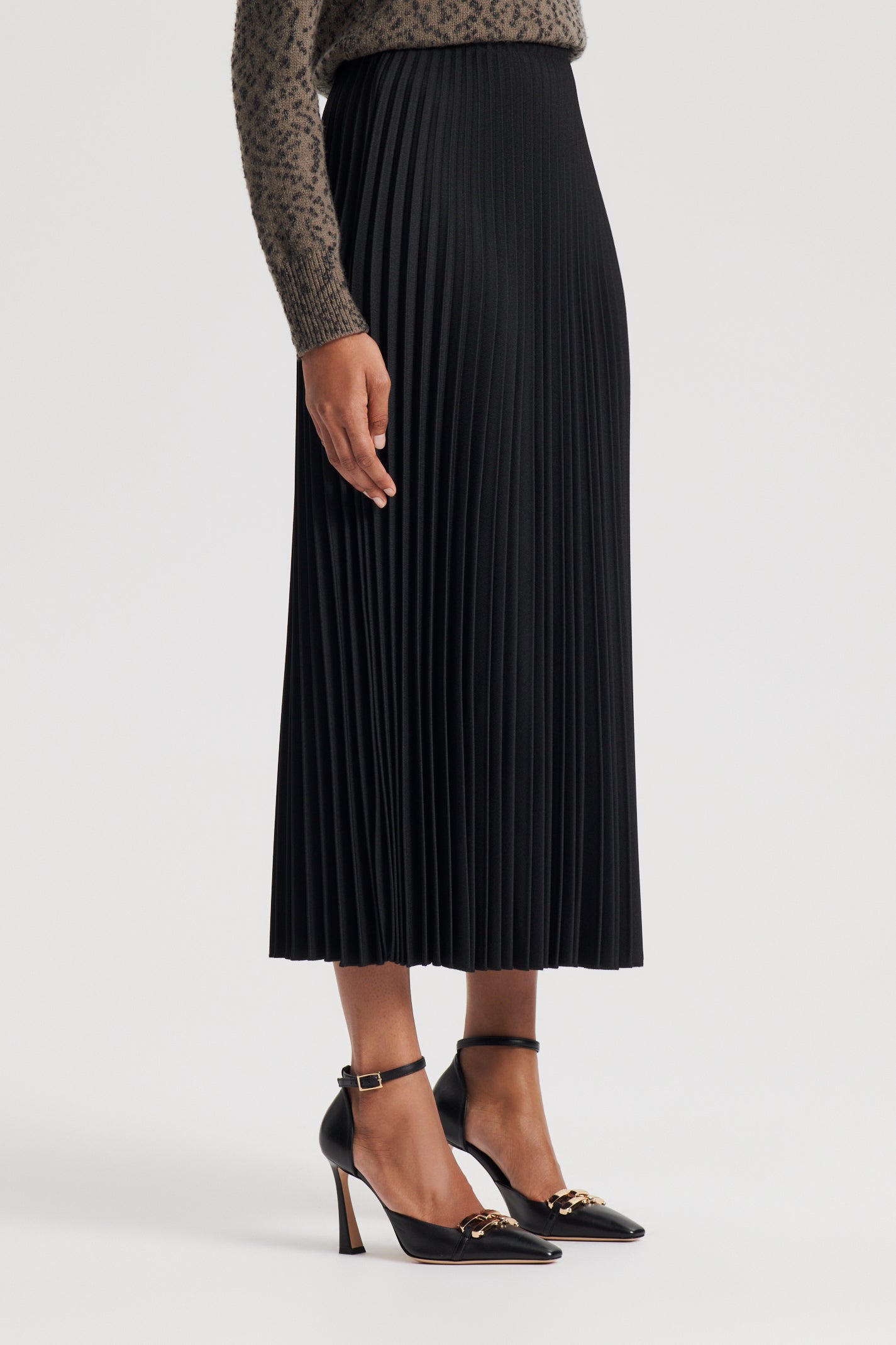 TWILL PLEAT SKIRT - BLACK - Scanlan Theodore