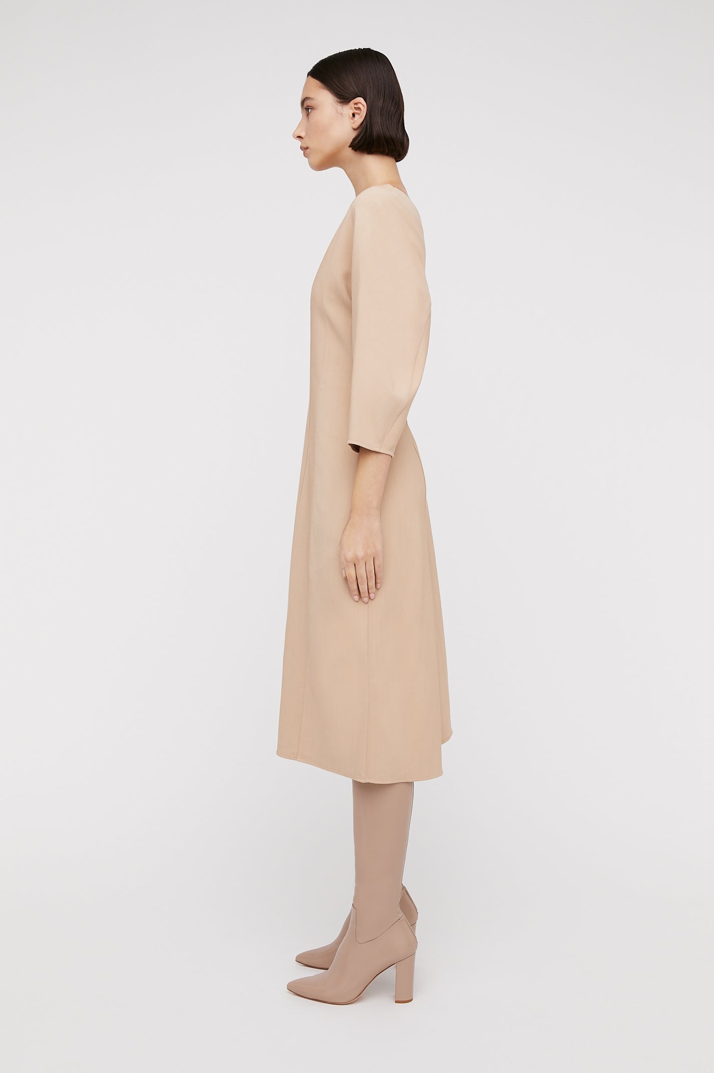 TAILORED COCOON SLEEVE L DRESS - CAPPUCCINO - Scanlan Theodore