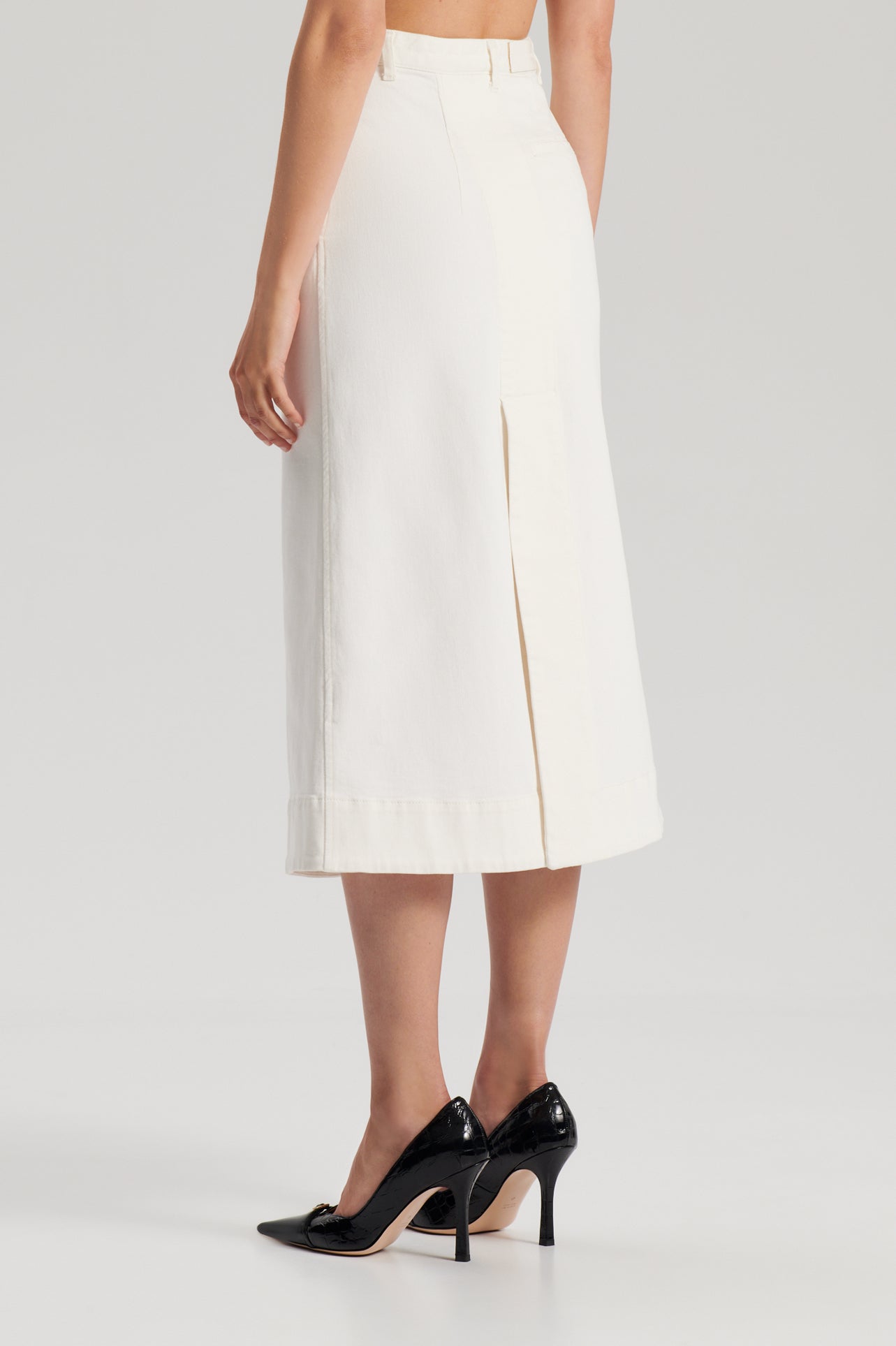 BDG 00s White Denim Kilt | Kilt skirt, White denim, Skirts