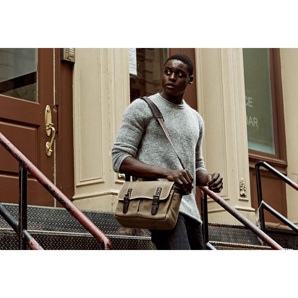 ona prince street camera messenger bag