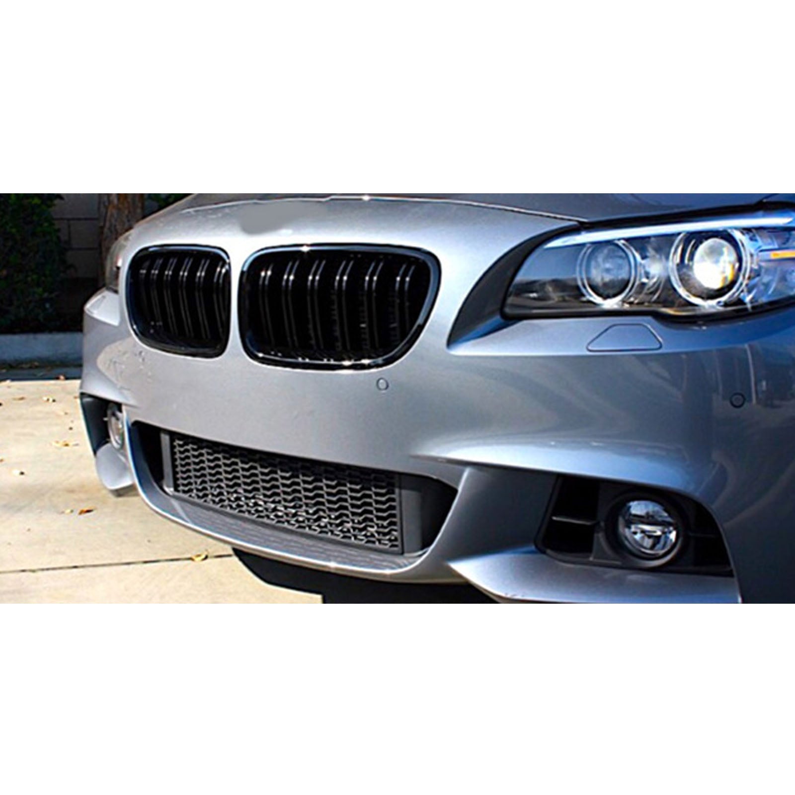 2x Bmw 5 Series F10 F11 Painted Glossy Black Front Grille Grill Kidney Xotic Tech