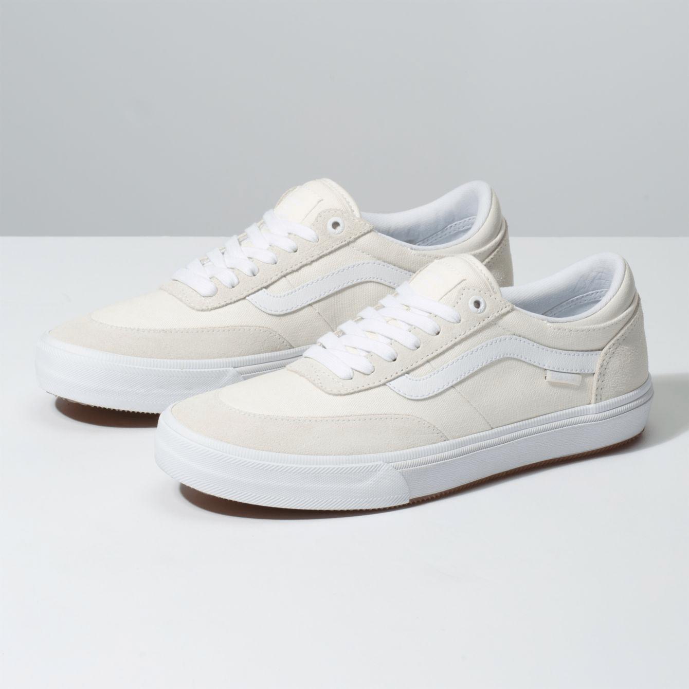 vans gilbert crockett 2 pro white