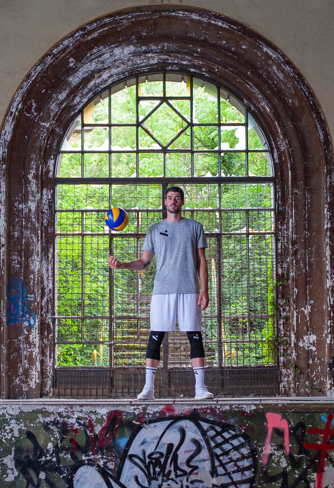 Ninesquared Teamwear man woman volleyball