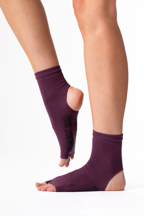 GAIAM Toeless Yoga Socks - Striped, Purple - Ayurveda 101 Online Shop  International