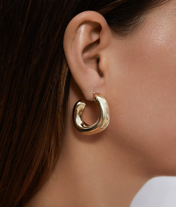 Vroom Chain Earring | Shashi Gold Drop Earring