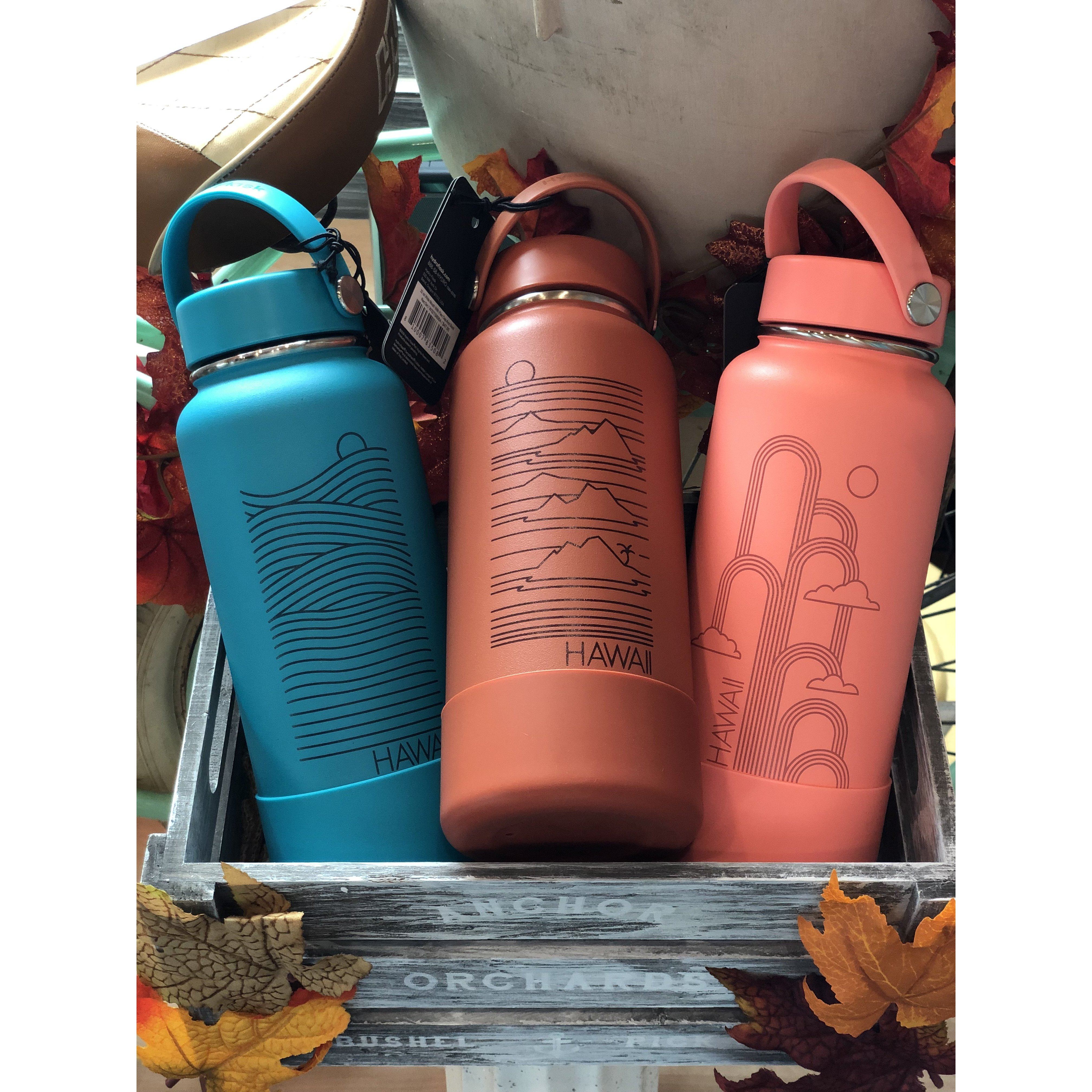 T&C Surf 20 oz Floral Border Hydro Flask