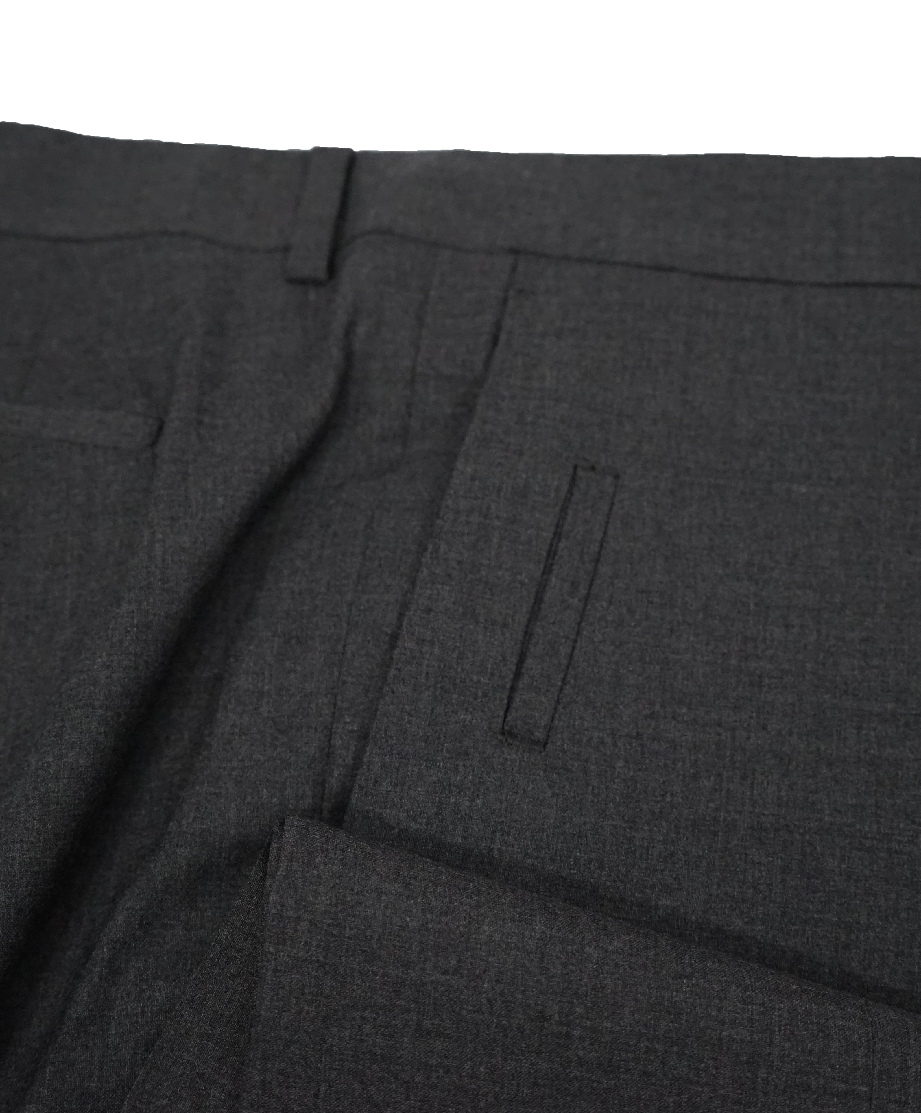 ELEVENTY - Peak Lapel Gray LORO PIANA Fabric Wool & Silk Suit - 40R ...