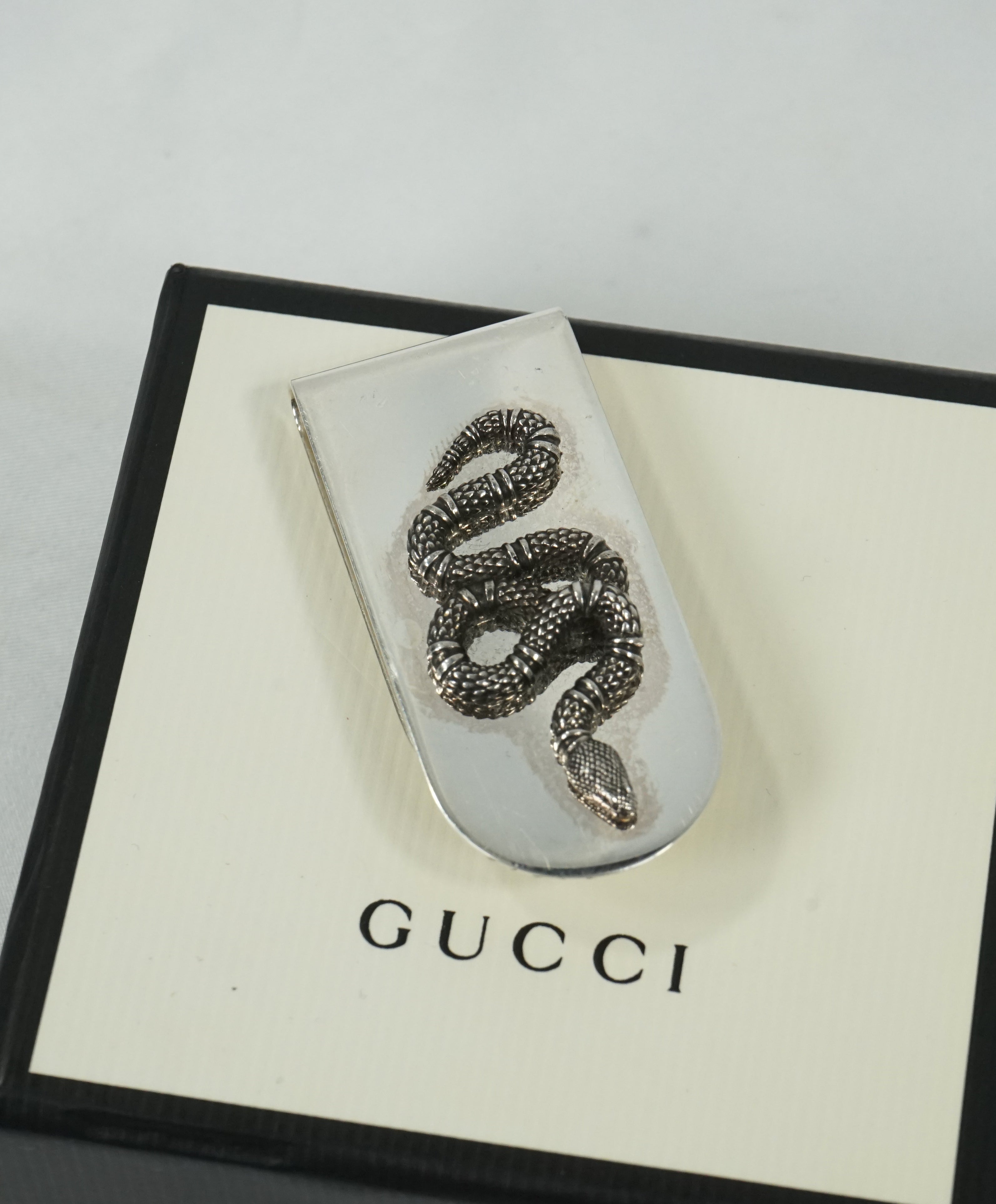 gucci money clip snake