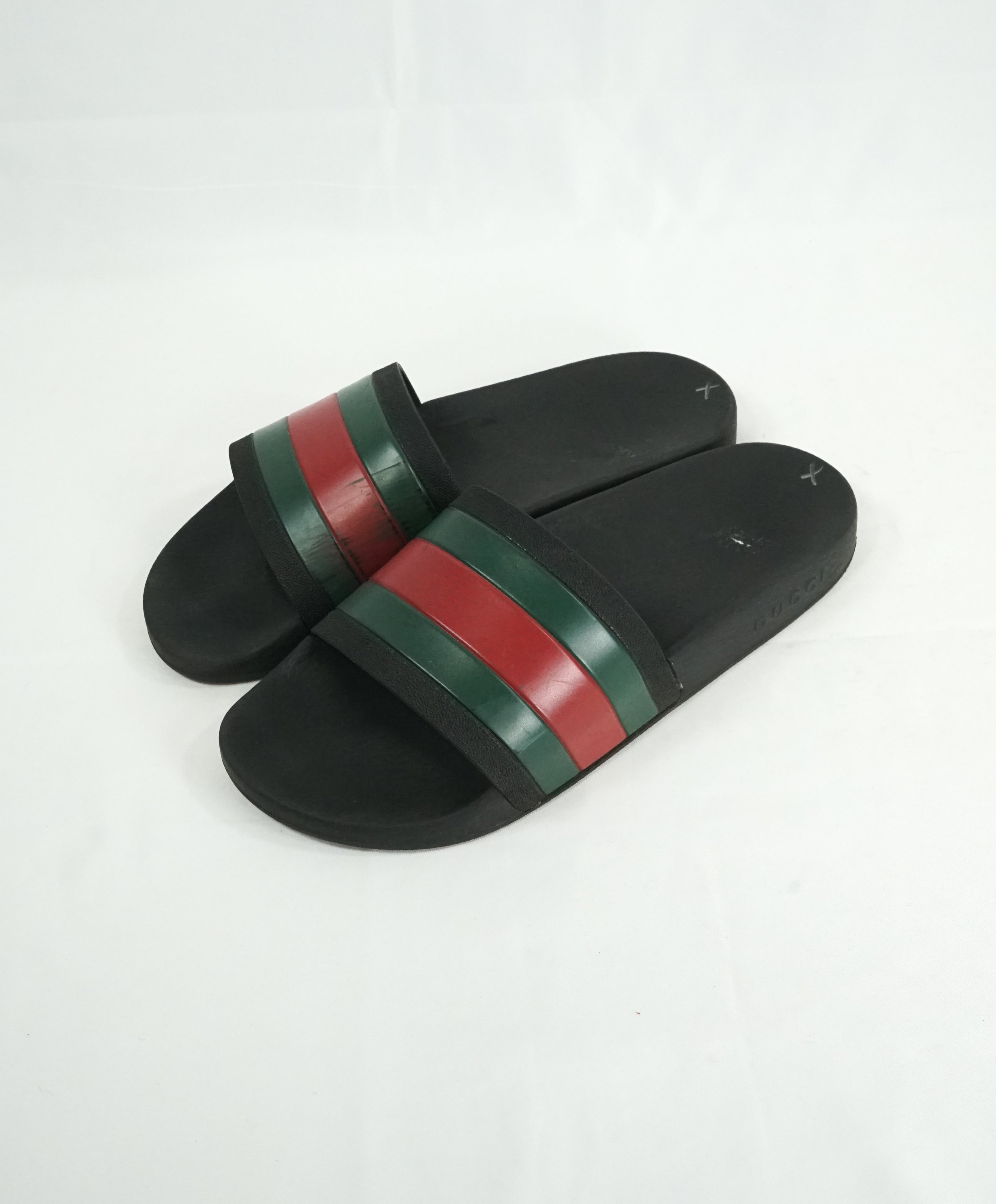 gucci slippers green and red