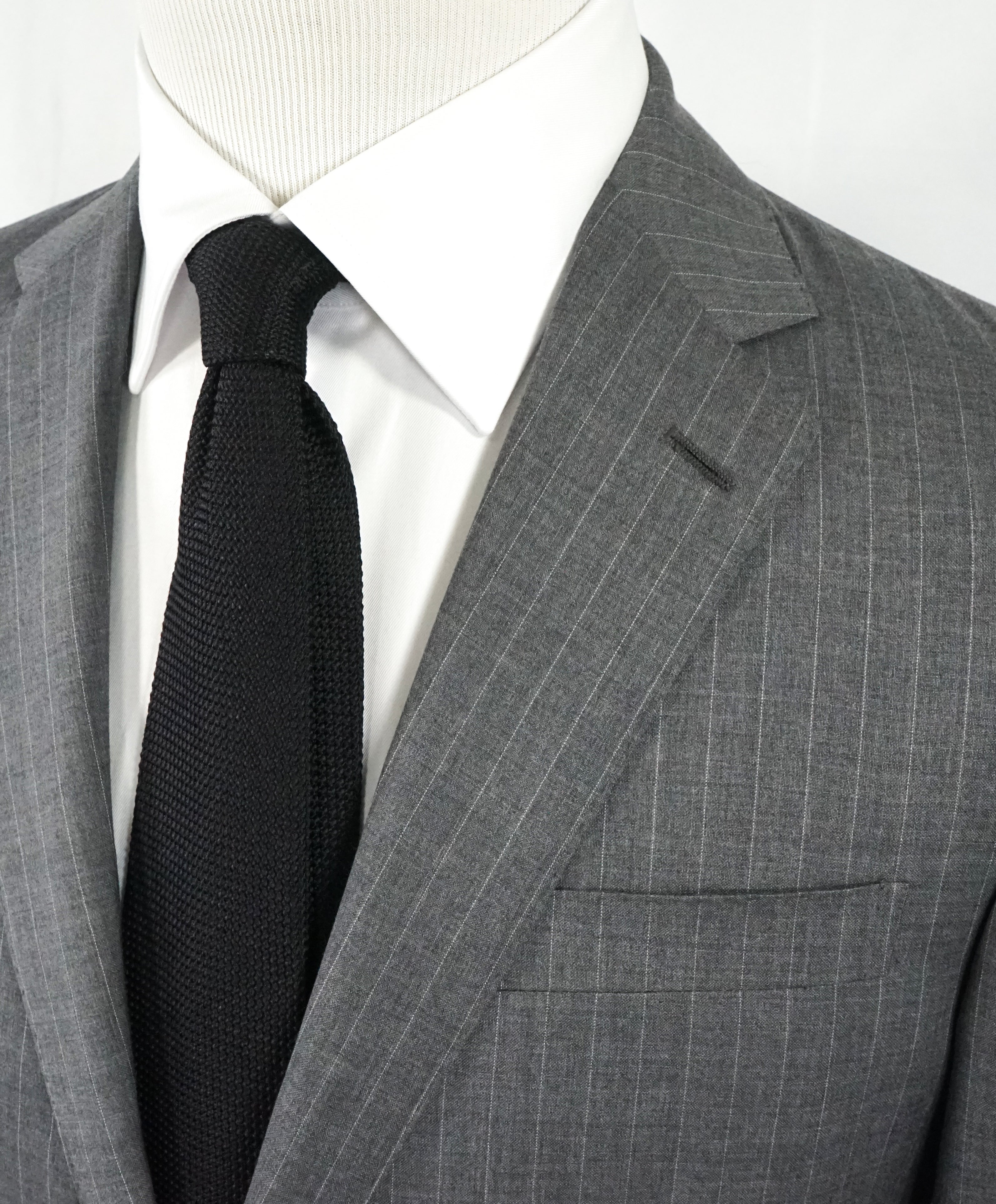 RALPH LAUREN PURPLE LABEL - Gray Pinstripe Suit W Side Tabs - 40R ...