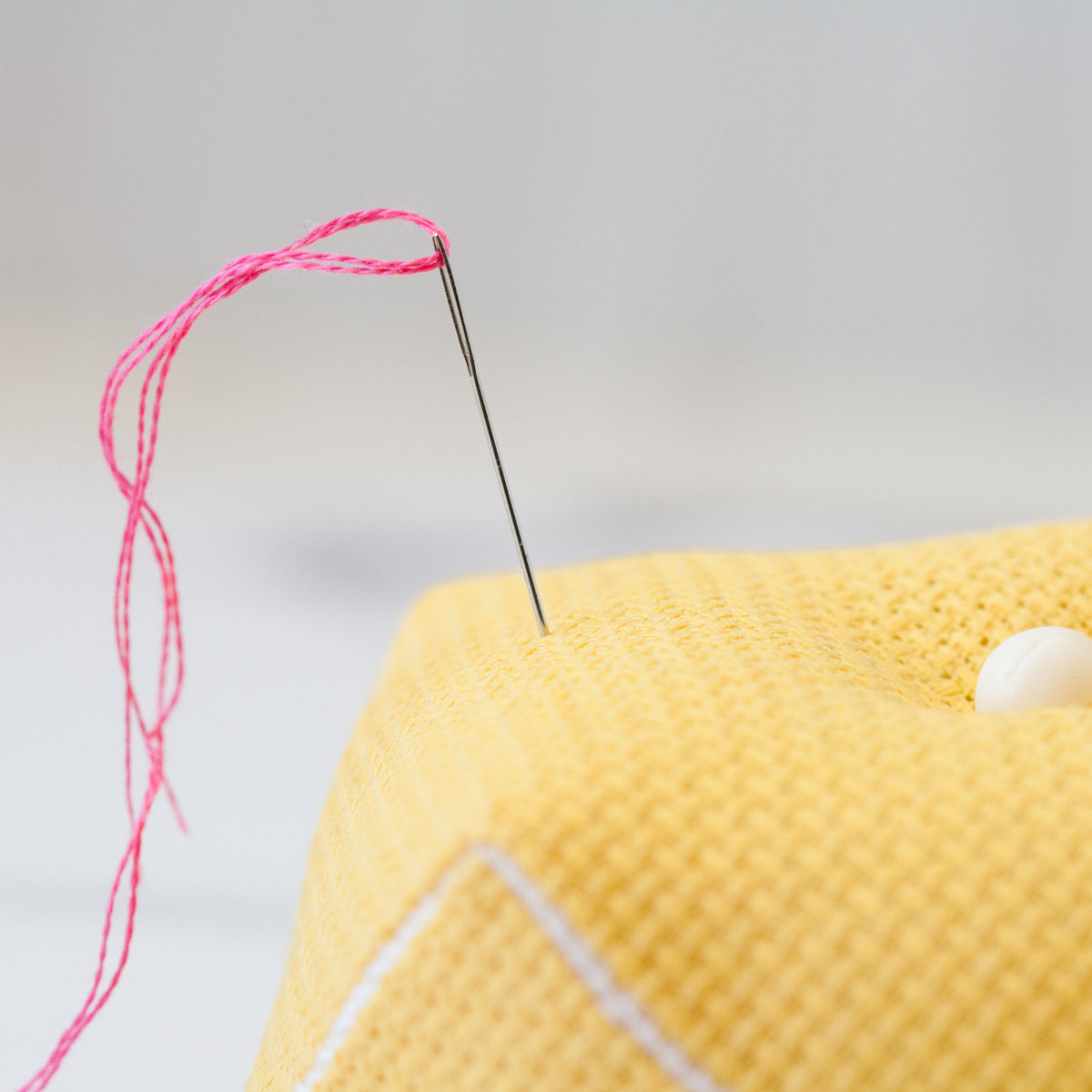 Knitting needle sizes old and new