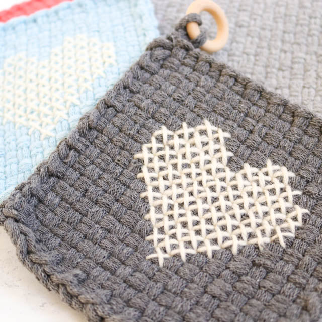 How to cross stitch on a woven potholder (with free pattern)