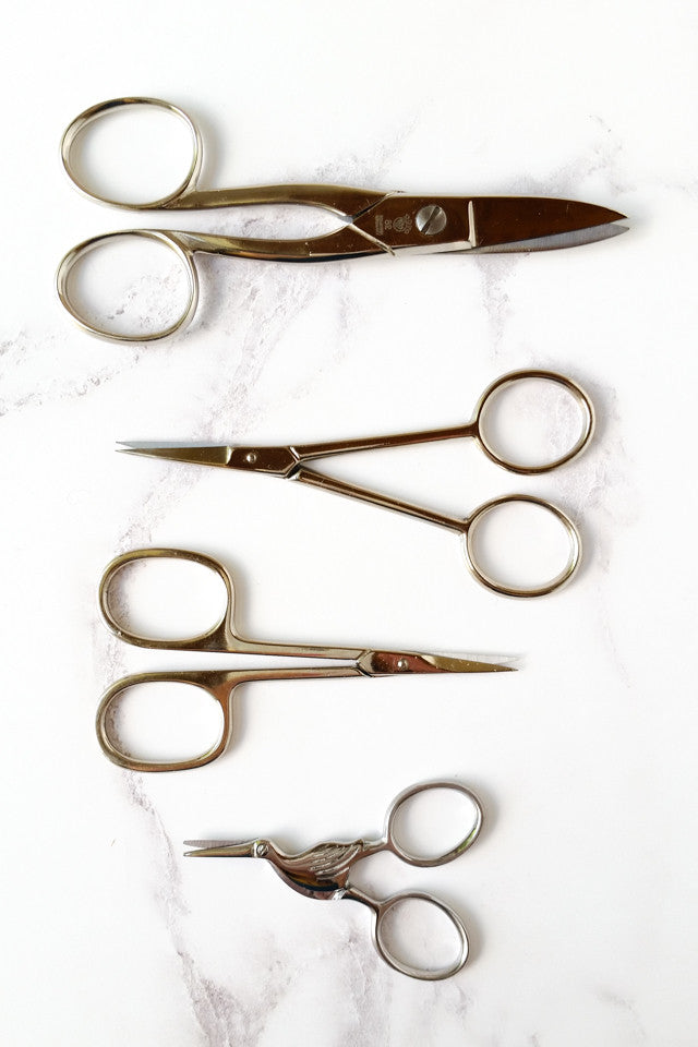 Choosing embroidery and fabric scissors 