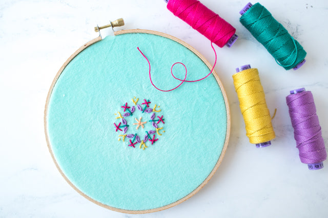 How to make a pretty embroidery hoop pin cushion