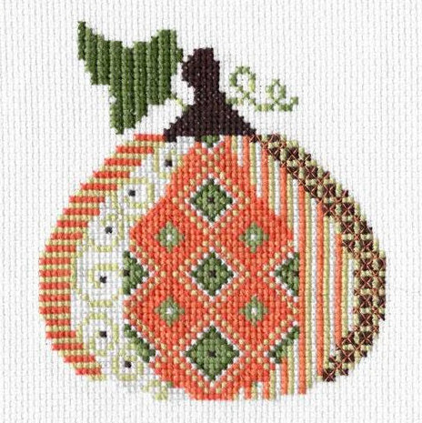 https://cdn.shopify.com/s/files/1/1906/2985/products/colonial-needle-cross-stitch-kit-patterned-pumpkin-2-01_2000x.jpg?v=1601675704