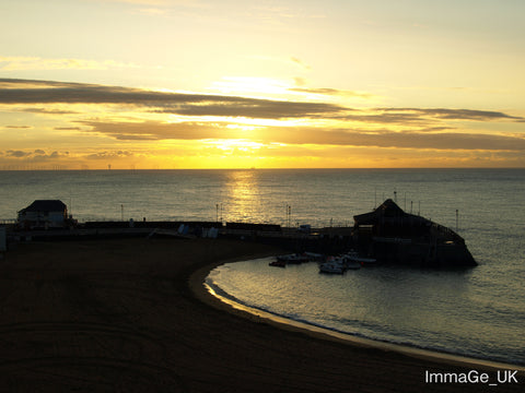 Overlooking the main beach in Broadstairs, Viking Bay