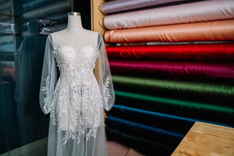 Tailored to Perfection: 3 Essential Tips for Seamless Wedding Dress  Alterations!