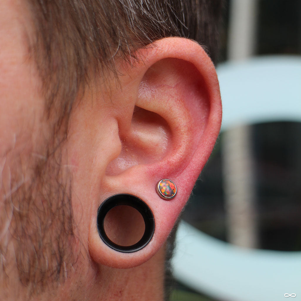 Ear lobe store ring piercing