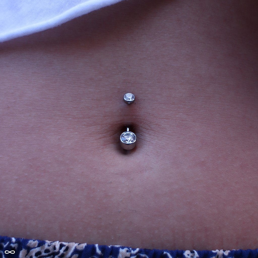 Normal gauge for on sale belly button piercing