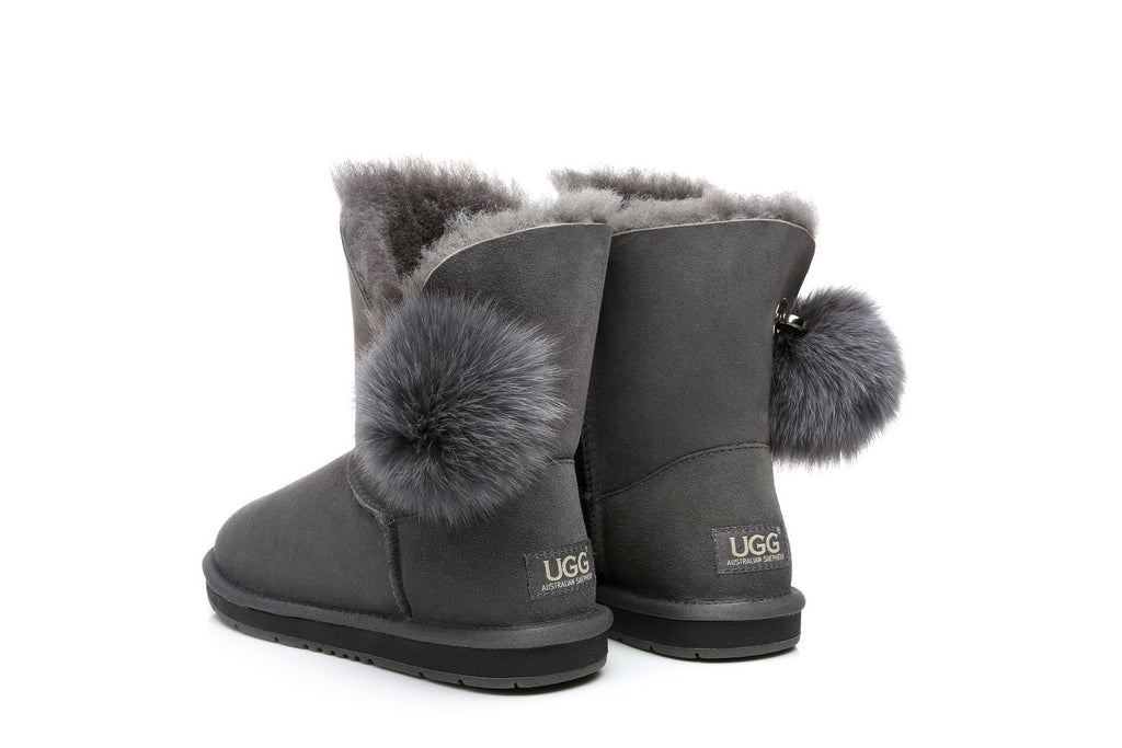 are fox fur uggs real