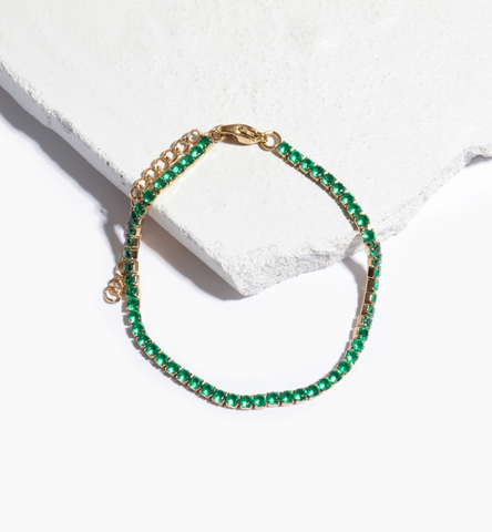 emerald green tennis bracelet 2023 jewelry trends 