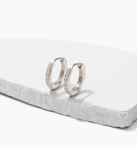 2023 tik tok jewelry trends silver diamond hypoallergenic hoop earrings