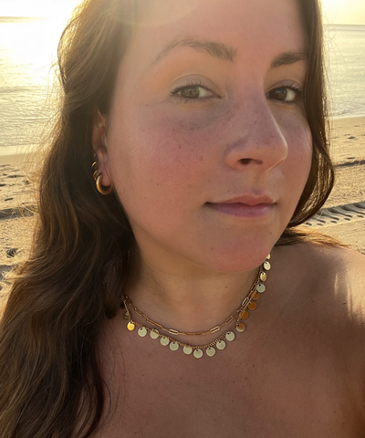 alexa tini lux wearing hypoallergenic lightweight summer jewelry