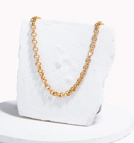hypoallergenic gold cable chain necklace made with stainless steel