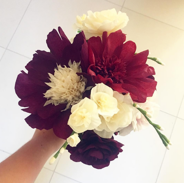 The first paper flower bouquet