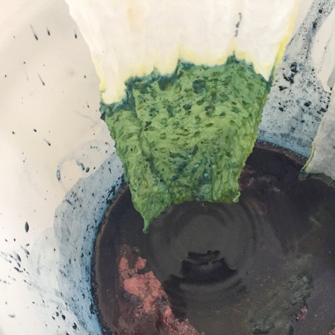 indigo looks yellowish green when it first comes out of the vat