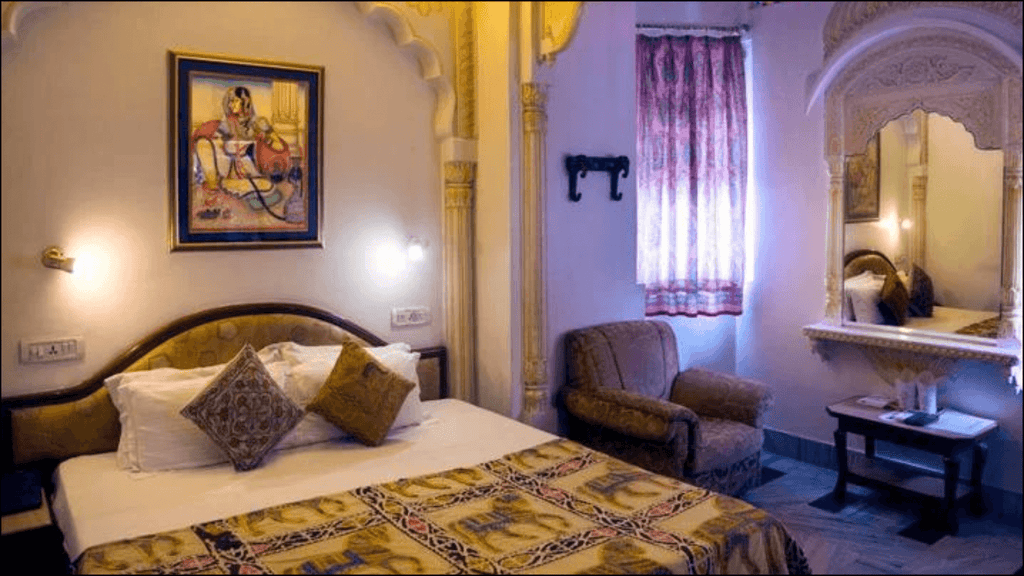room at hotel peral palace jaipur