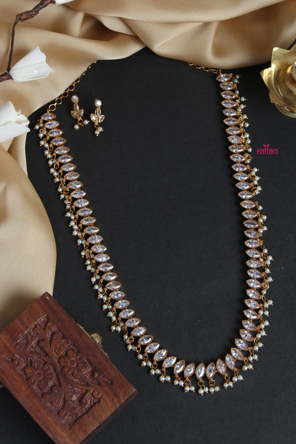Trendy Necklace Collection Online
