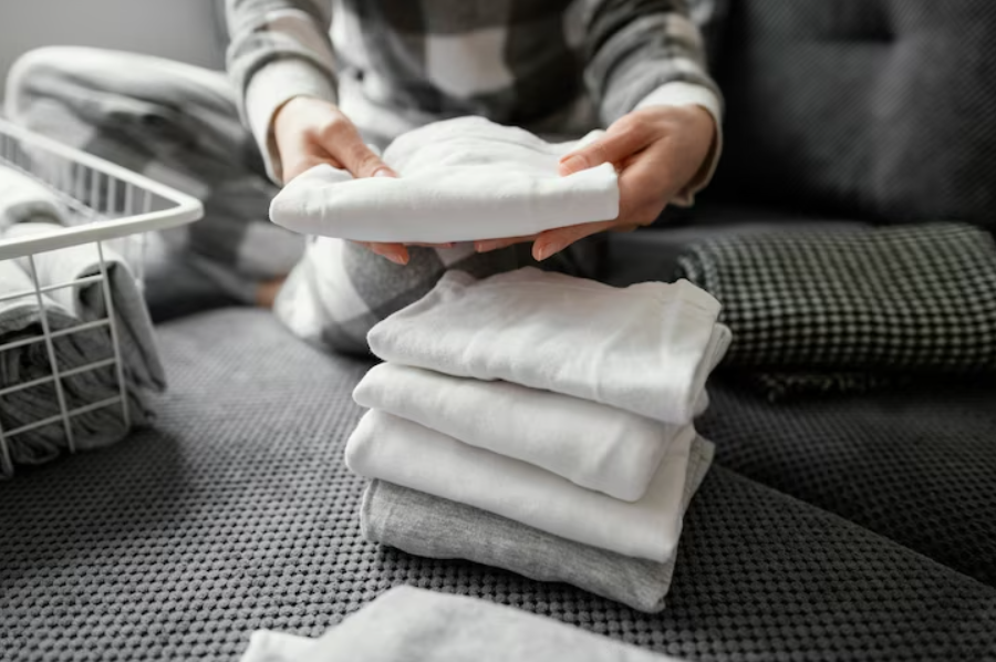 white towels in Bulk