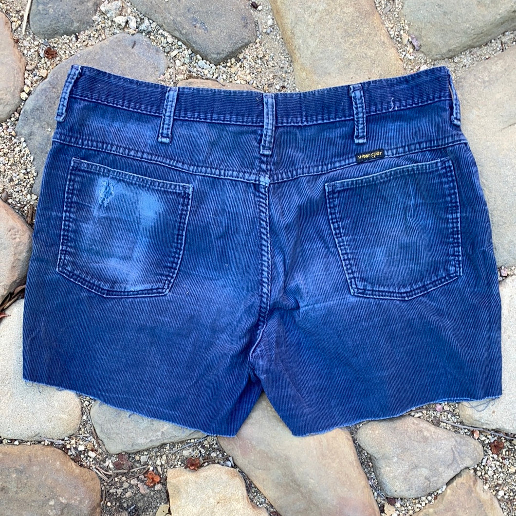 Vintage 1980s NAVY Wrangler Corduroy Shorts – CARAVAN OUTPOST