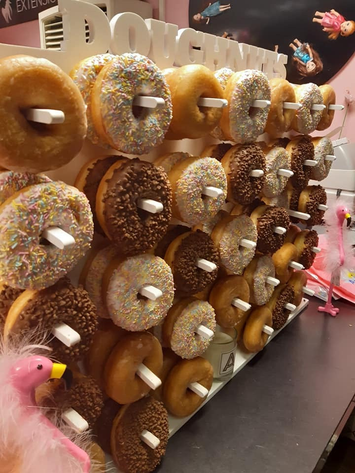 Donut Wall (holds 70 donuts)