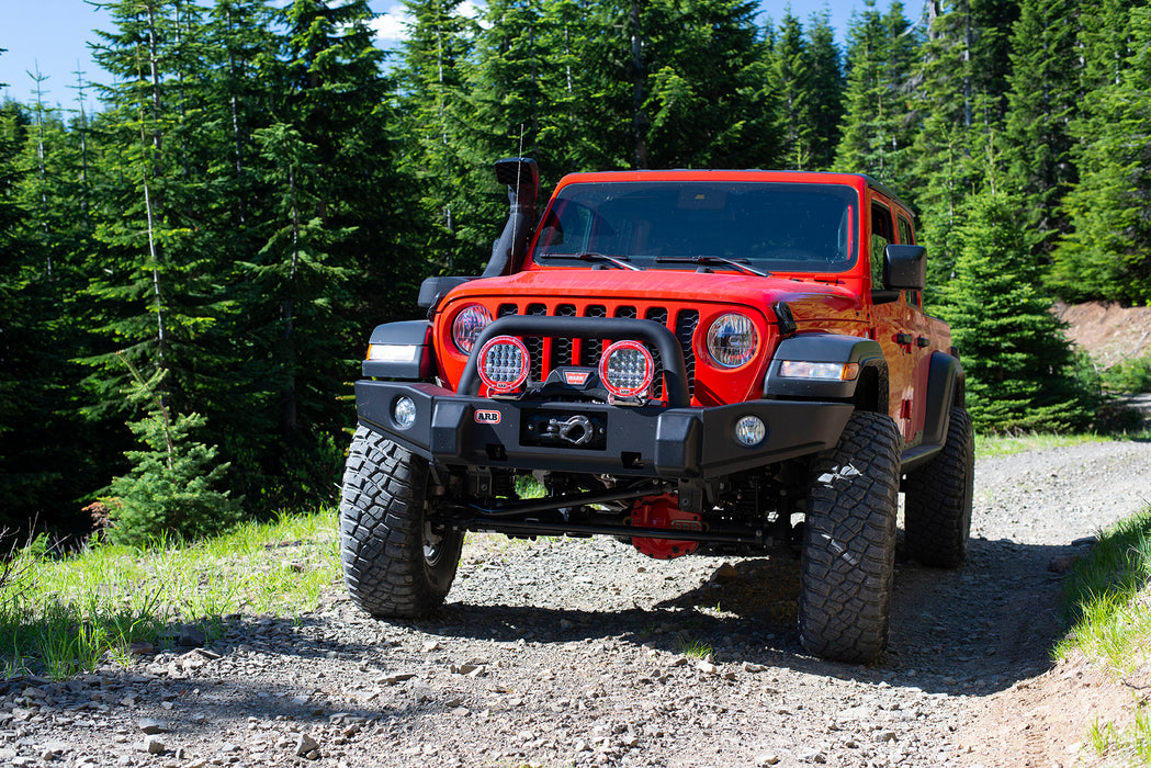 ARB Jeep Wrangler JL Classic Deluxe Winch Bumper 3450440 — Mule Expedition  Outfitters