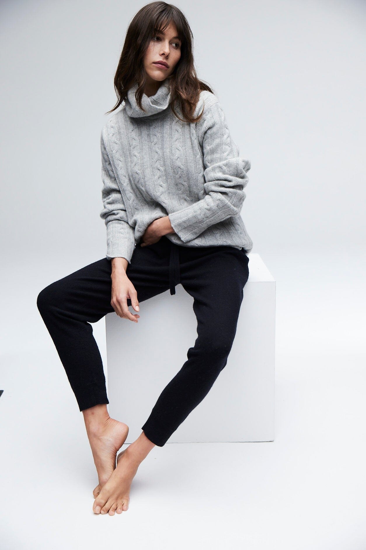 Cashmere Turtle Neck Grey Marle