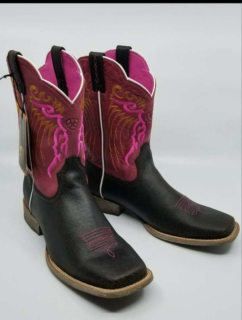 Ariat Youth/Ladies Square Toe Boots New size 5 & 6 available – Rock ...