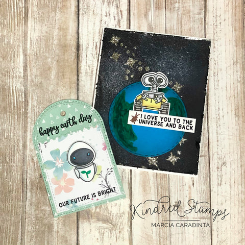 #thefrolickingfairy #kindredstamps #earthday #robot #space #love #iloveyou #ourfutureisbright #spectrumnoir #alcoholmarkers #recycle #savetheearth #stencil #inkblending #distressoxide #pixiedust #slimlinestencil #jadedblossom #roundedtag #gifttag #glittergloss #cardmaker #cardmaking #valentine #valentinesday #cardmakersofinstagram